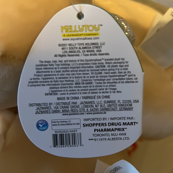 Berit Canada Exclusive Squishmallow - Picture 3 of 3